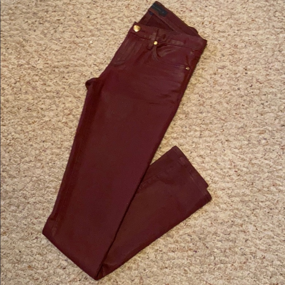 Juicy Couture burgundy jeans with a light shine❤️